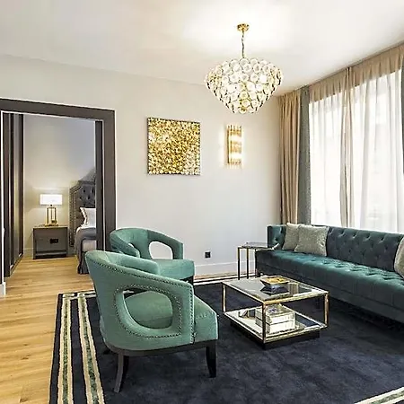 Apartman Luxury Louvre Ii